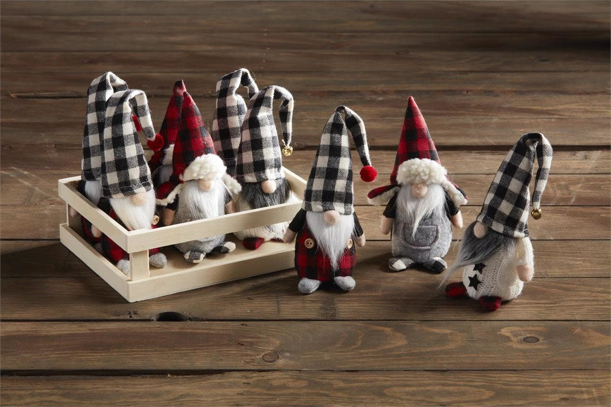 Sitting Lodge Gnome -