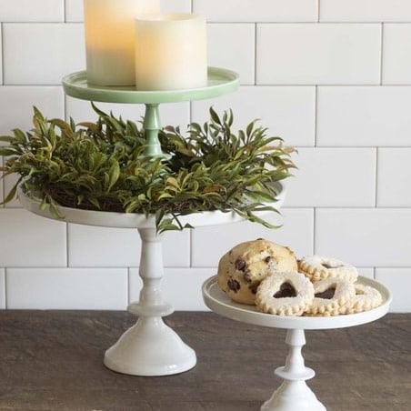 Pedestal Ivory - Small