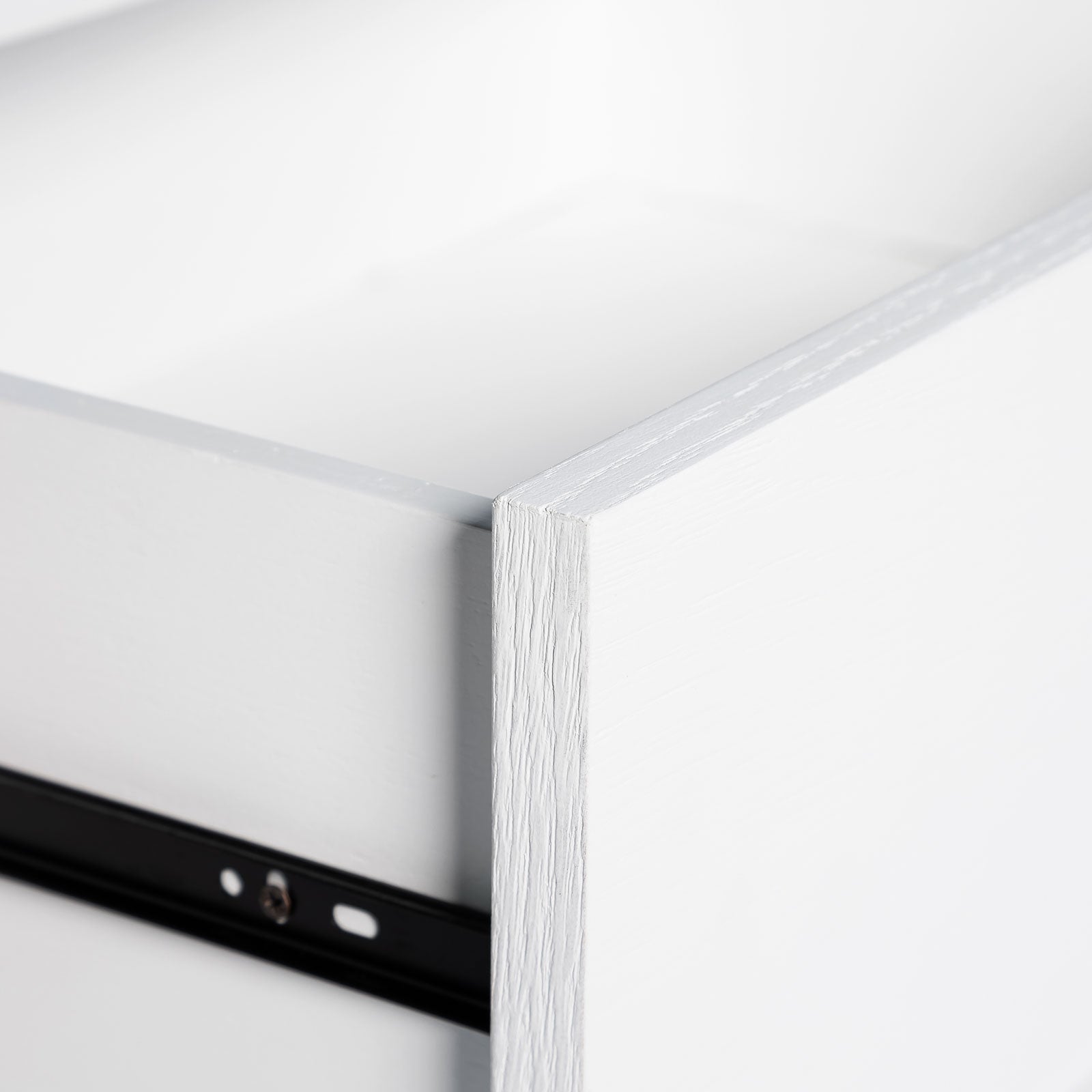 Hara 9 Drawer Dresser - White