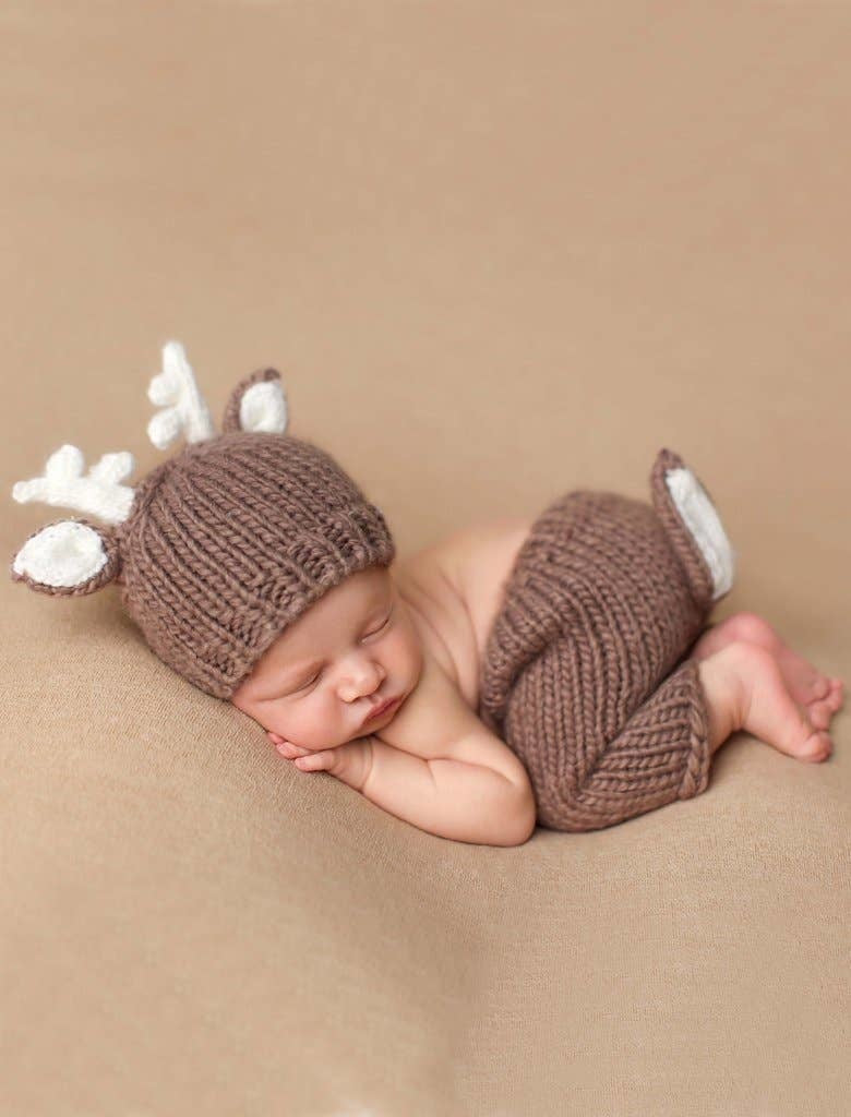 HARTLEY HAND KNIT DEER SET | NEWBORN BABY OUTFIT