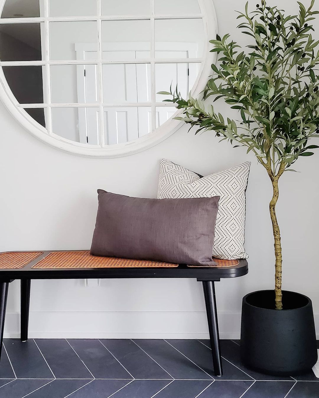 Anto Black Cement Planter 13''