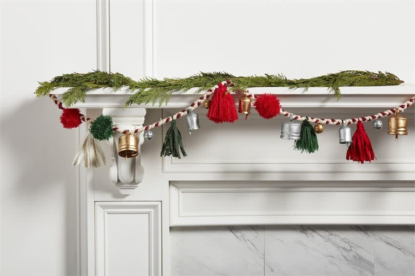 Holiday Tassel/Bell Garland