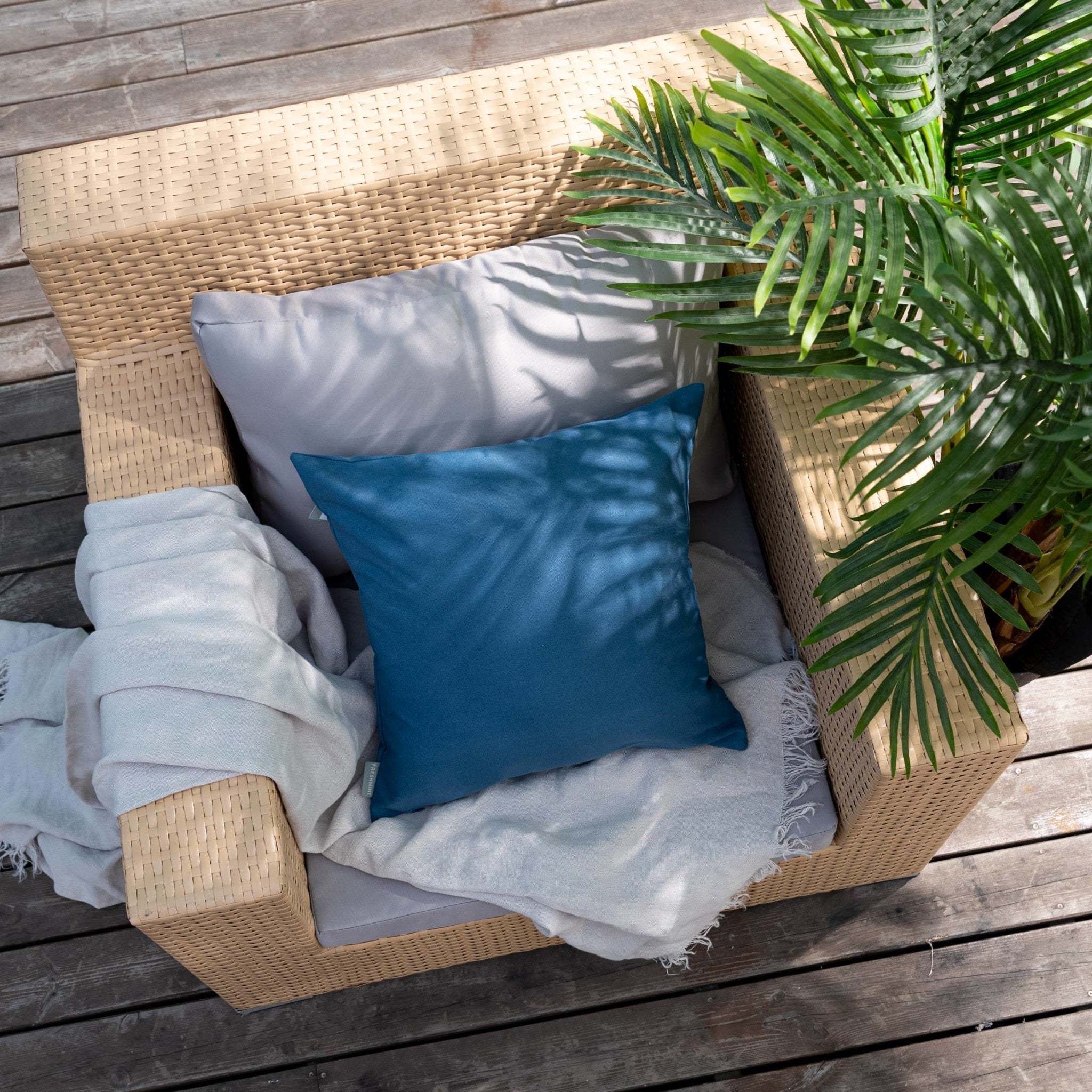 Outdoor Pillow - Stellar Blue