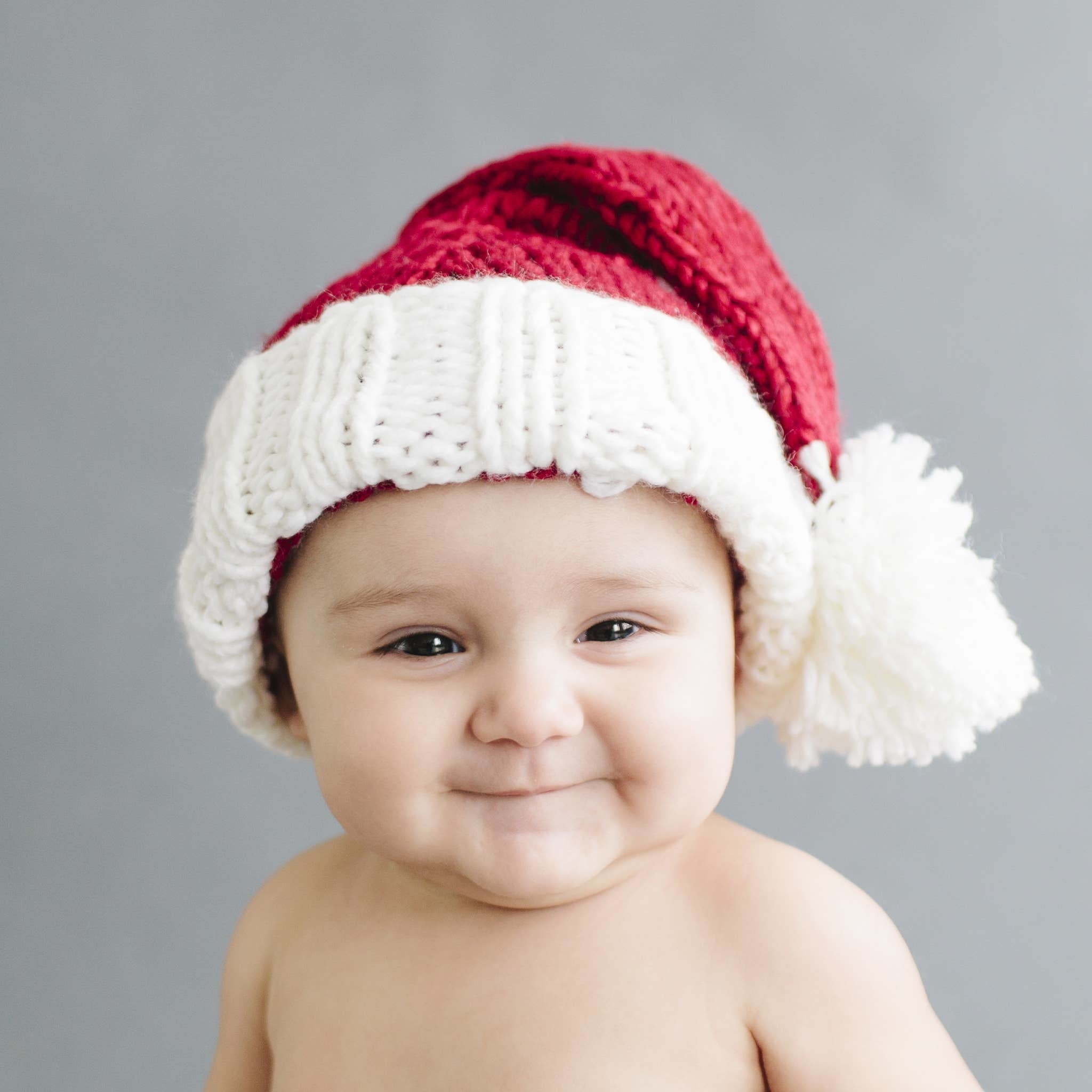 NICHOLAS SANTA | ACRYLIC HAND KNIT BABY HAT