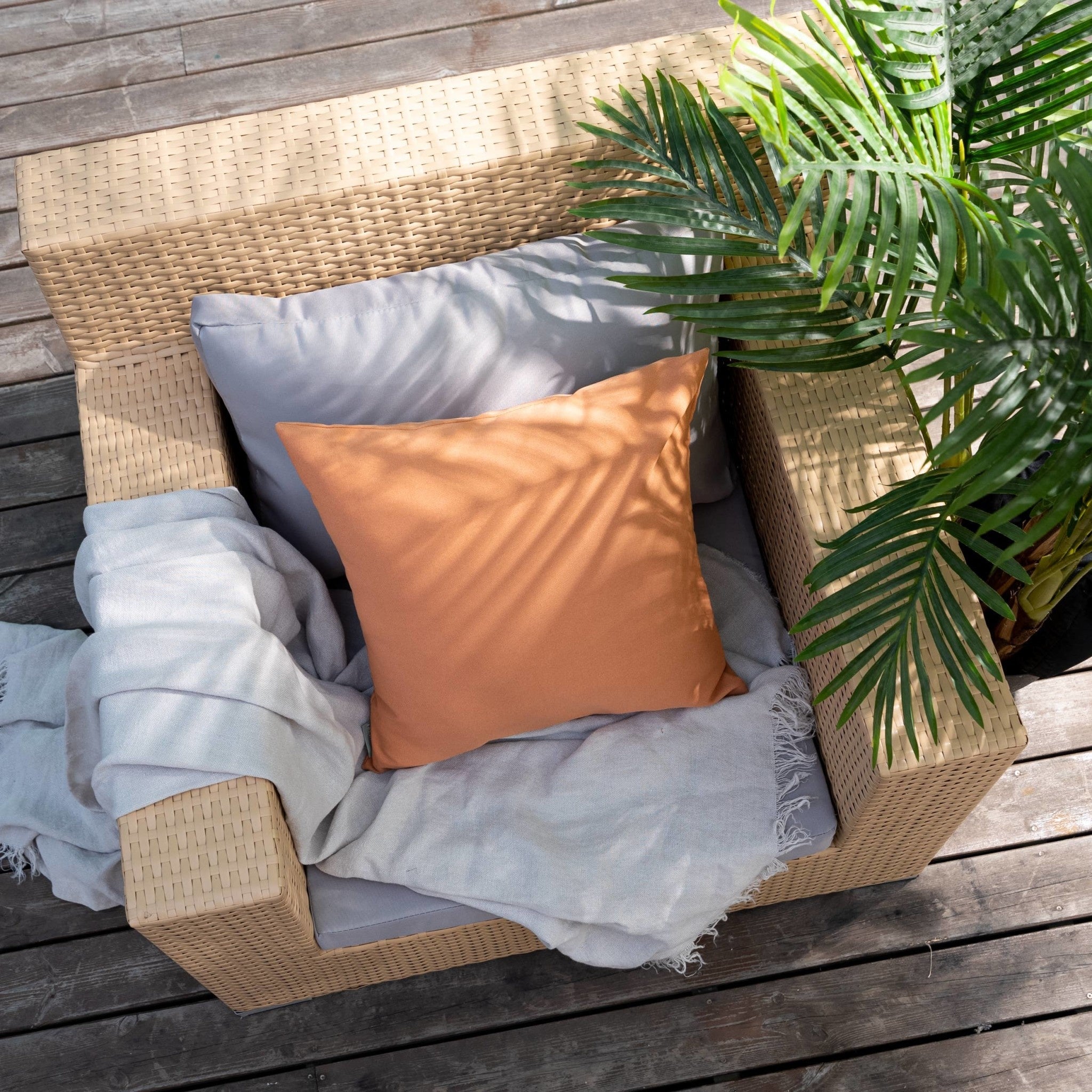 Outdoor Pillow  - Toasted Nut