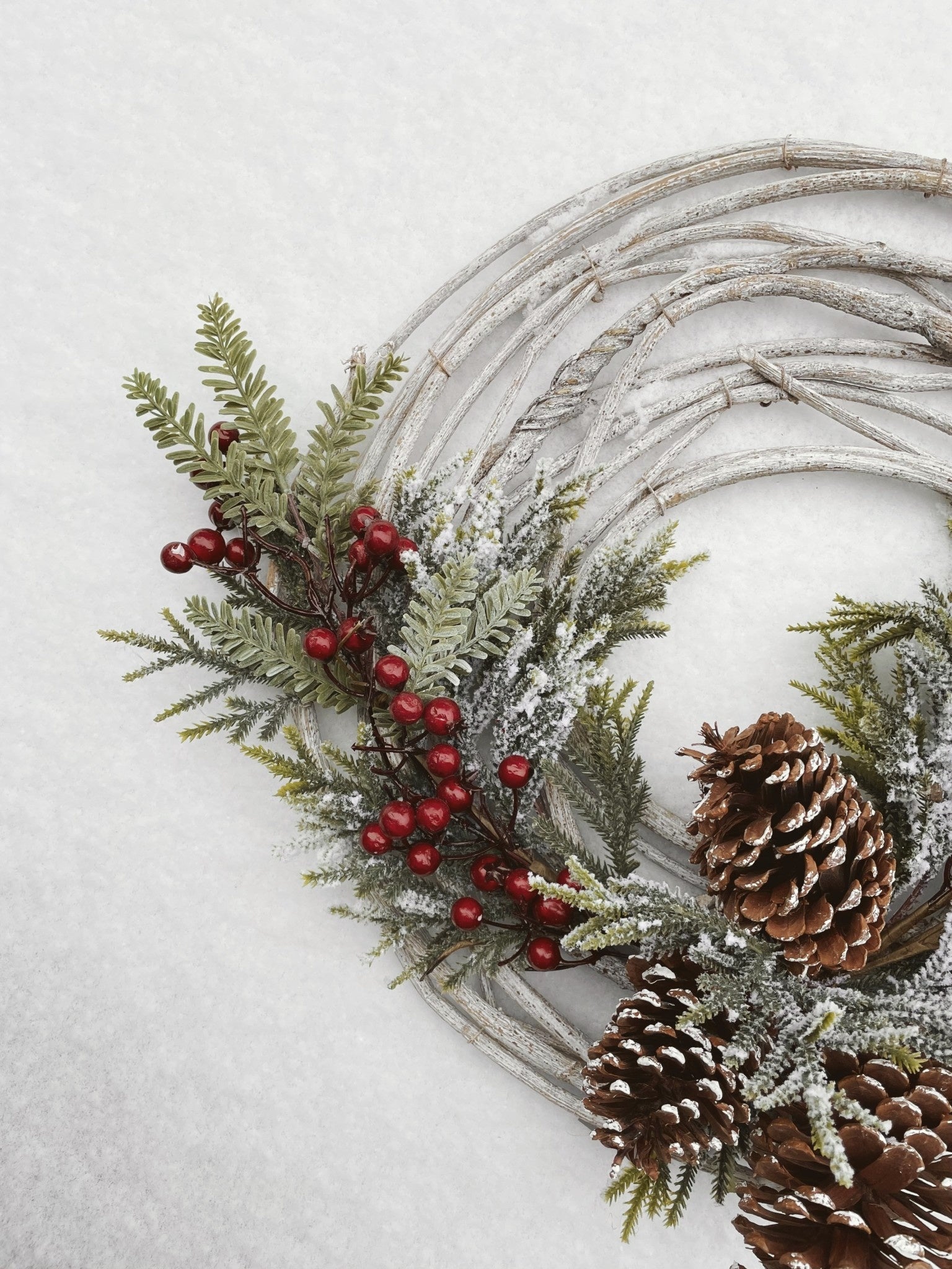 HOLIDAY WREATH | PINE & BERRY