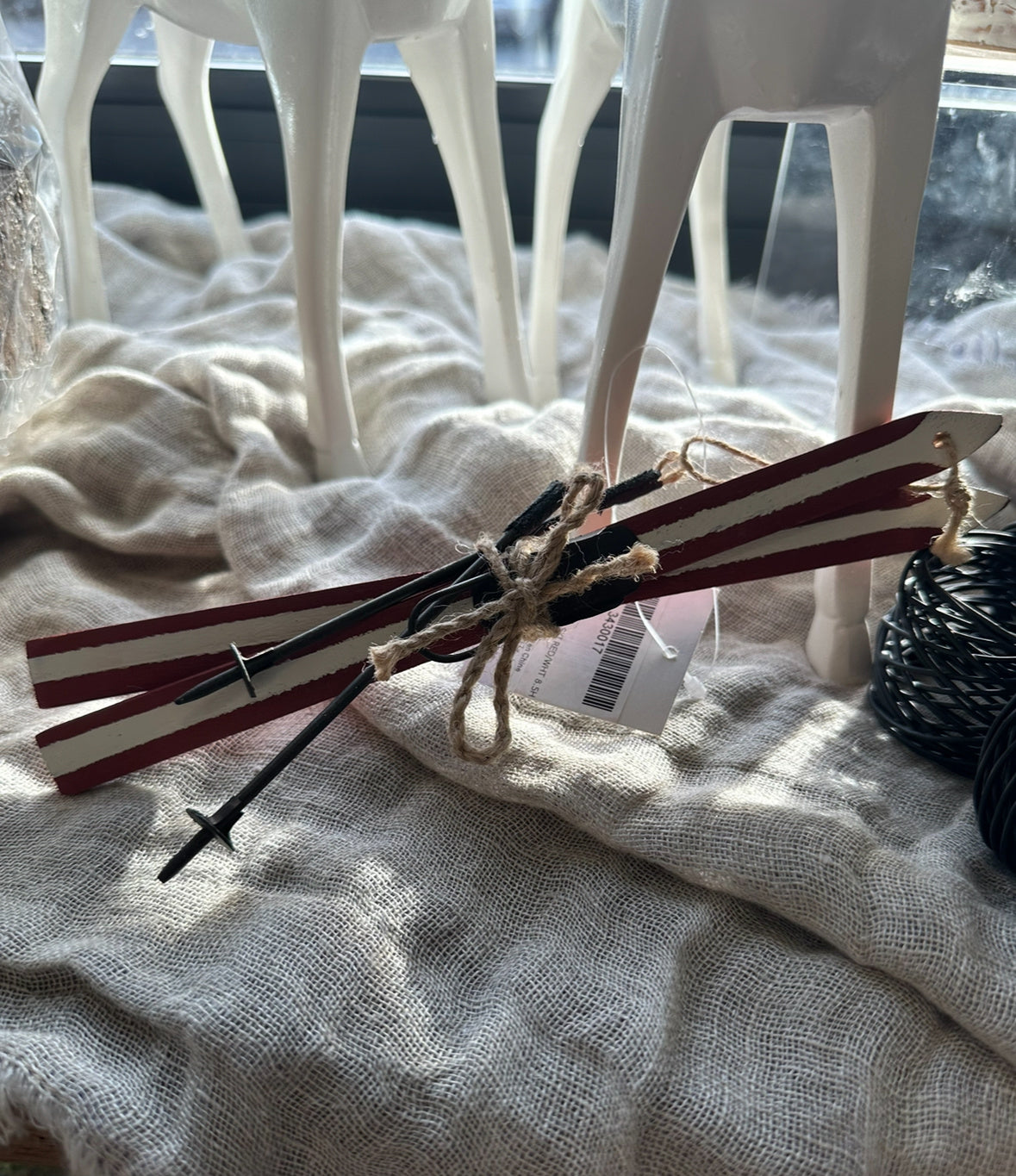 Wood Ski Ornament - Red/White