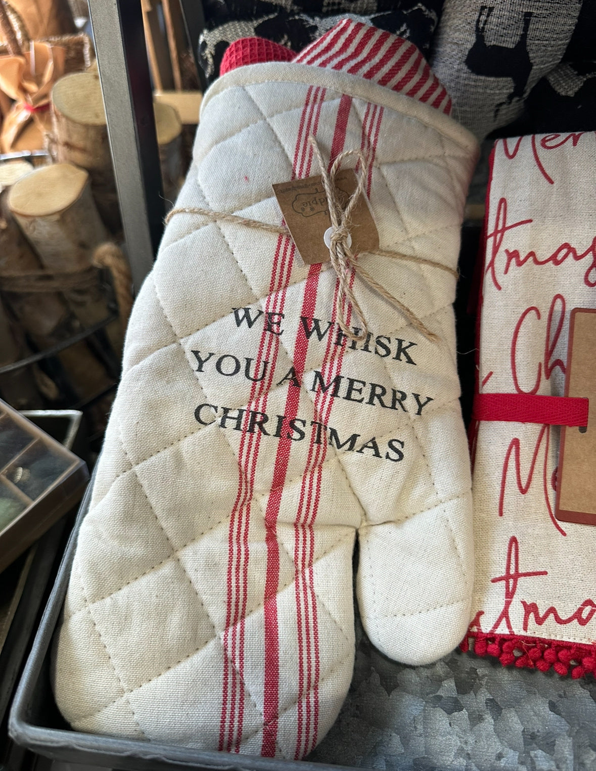 Oven Mitt with Towels Gift Set
