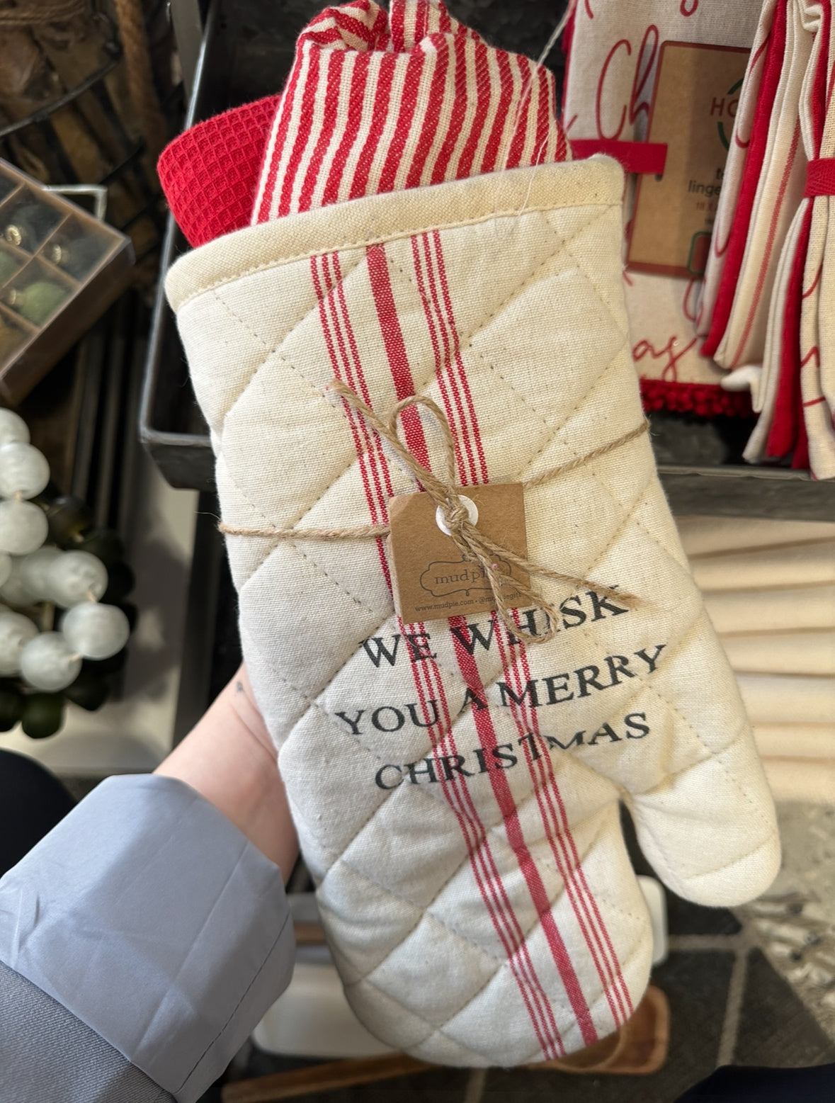 Oven Mitt with Towels Gift Set