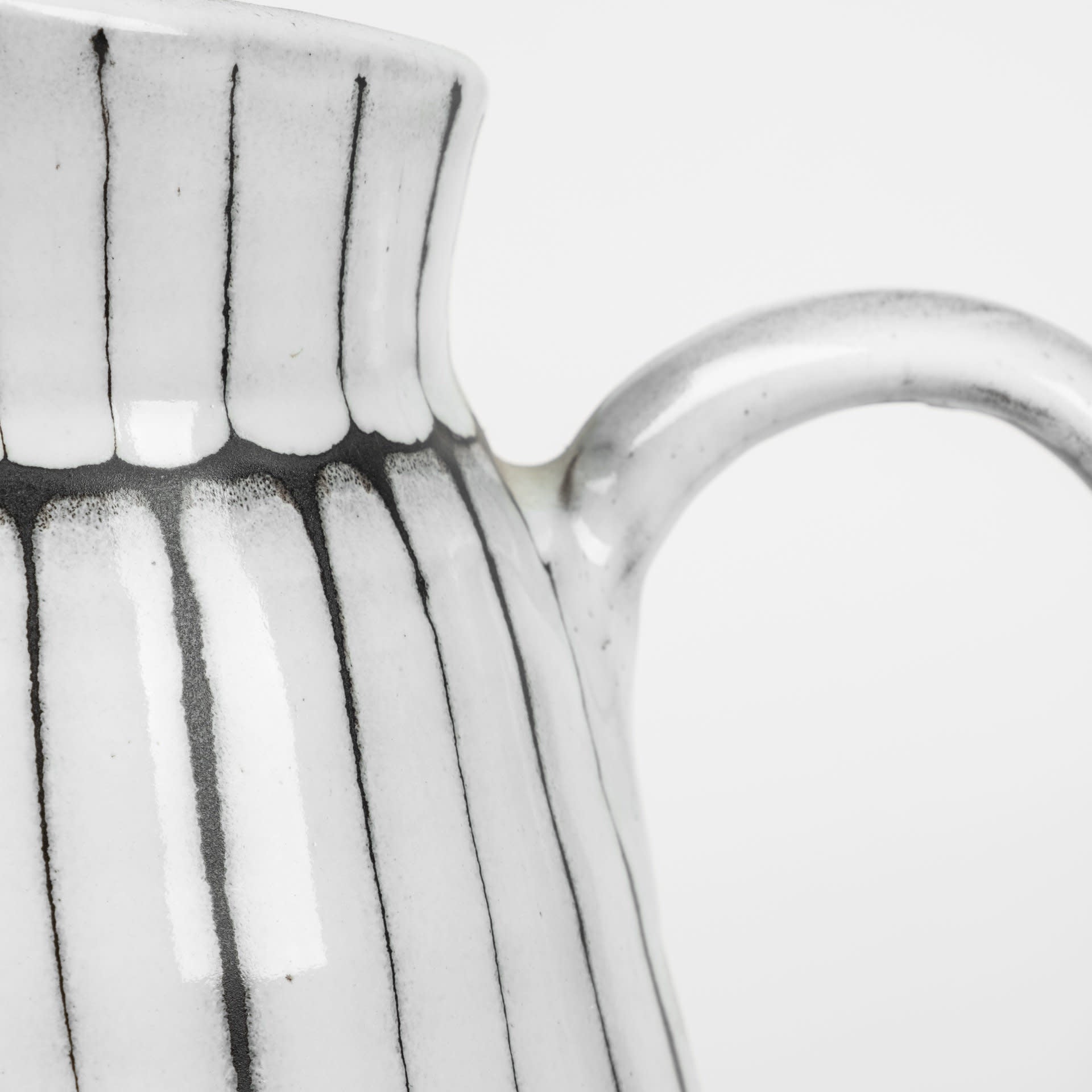 Lome Ceramic Pitcher - White/Black - Large