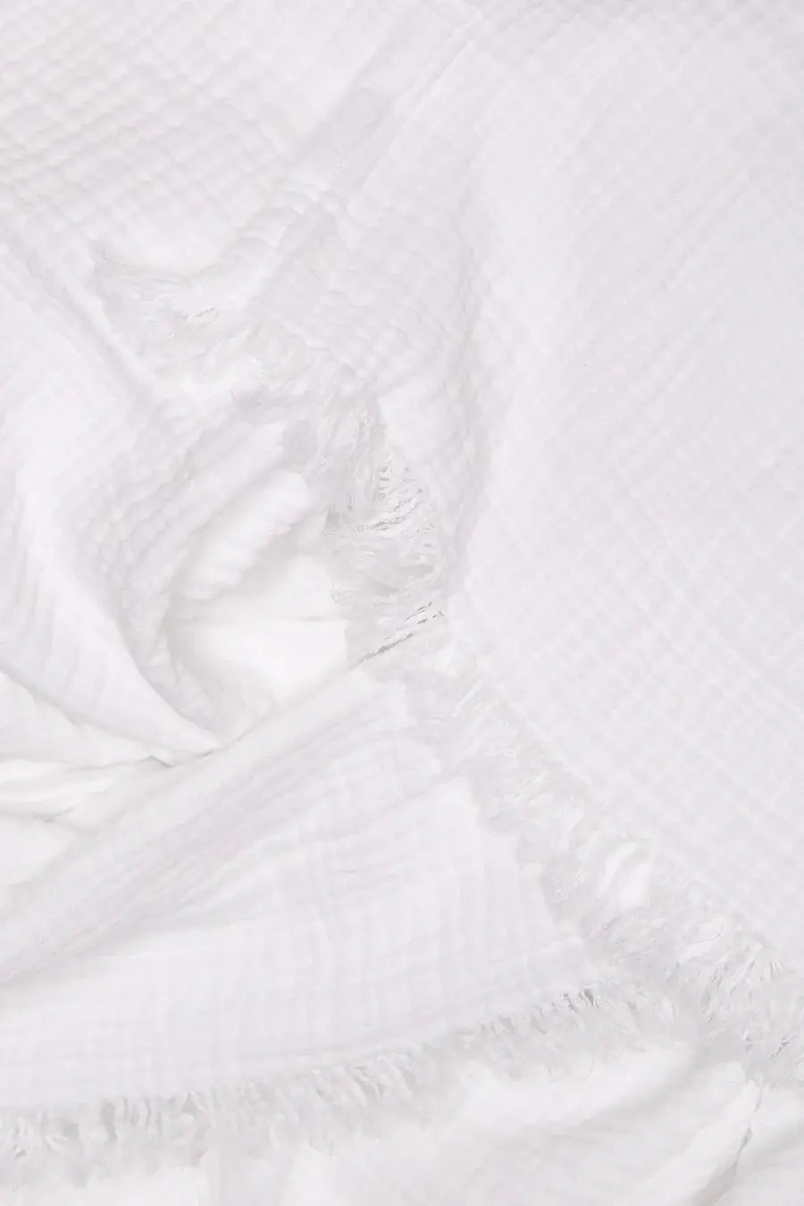 The Capella Bed Cover - White - King