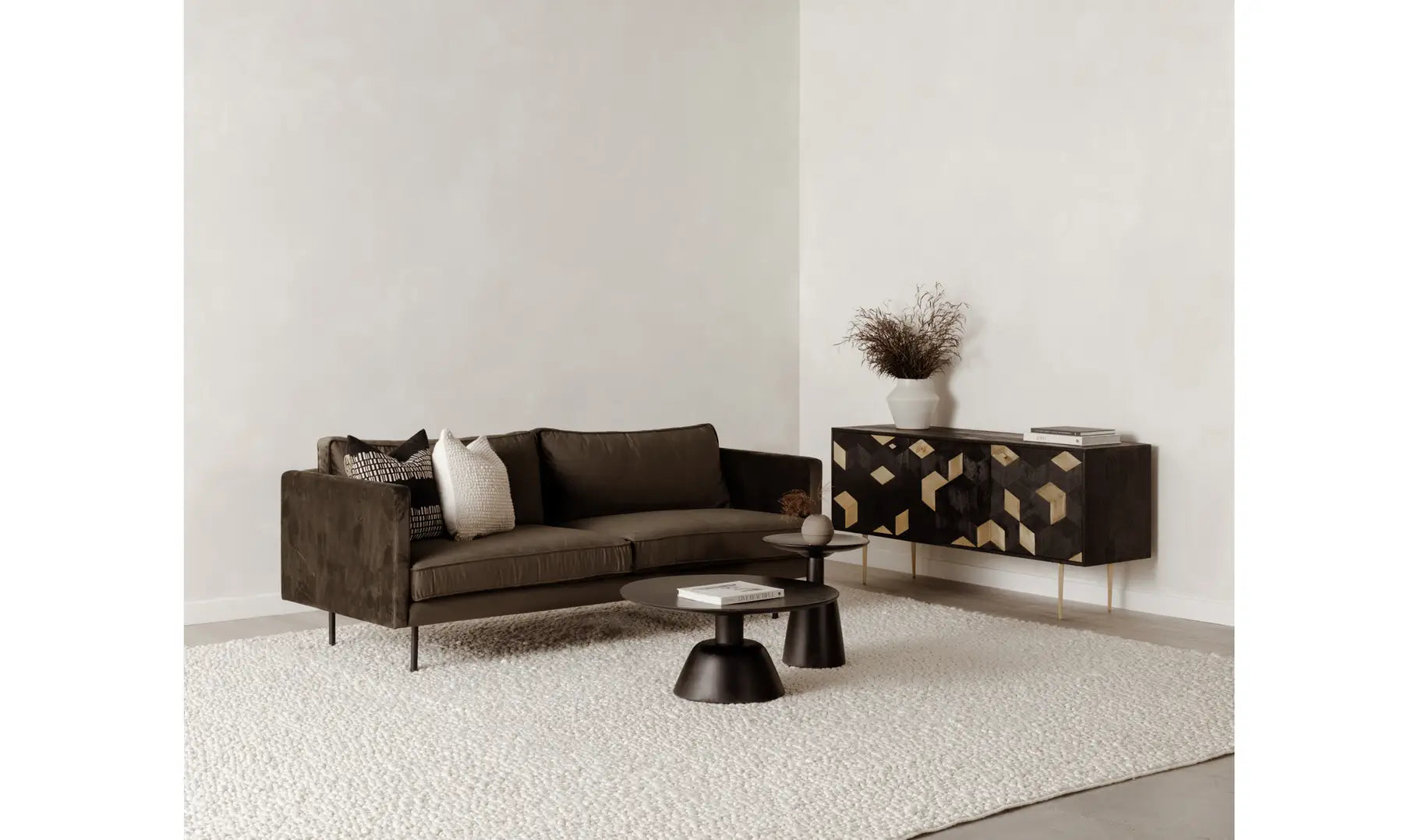 Raphael Sofa